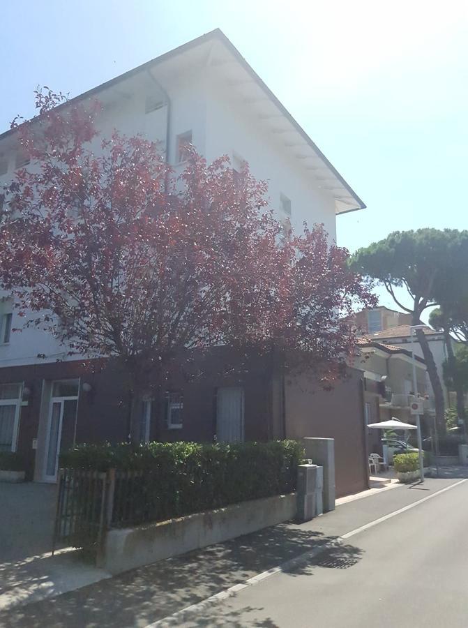 Hotel Byron Solo Per Giovani